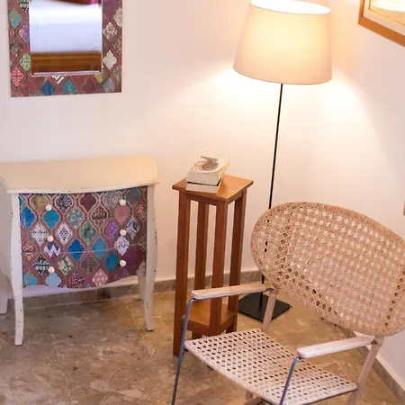 Thea And Ξενοδοχείο με διαμερίσματα