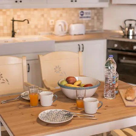 Thea And 4* Λίνδος