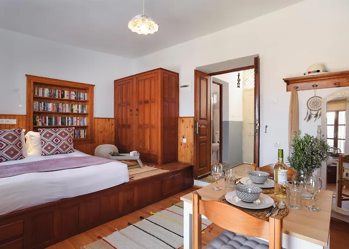 Thea And 4* لينثوس