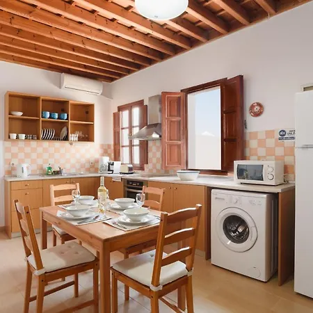 아파트호텔 Thea And 4*