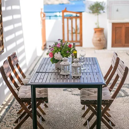 Thea And 아파트호텔 린도스