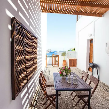 Thea And アパートホテル リンドス