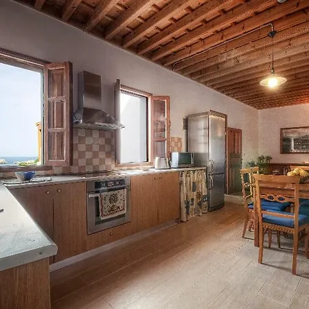 Thea And アパートホテル リンドス