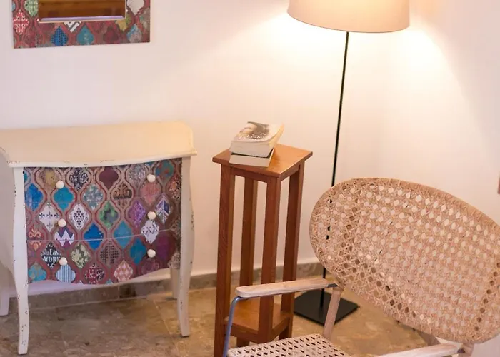 Thea And Apartmanhotel