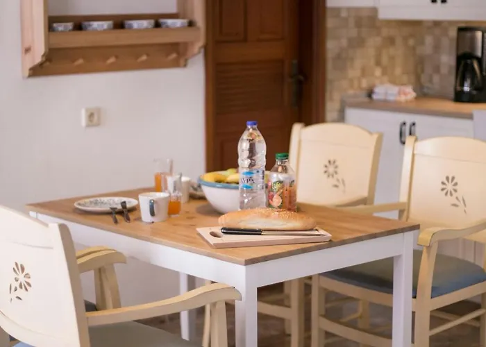 شقة فندقية Thea And لينثوس