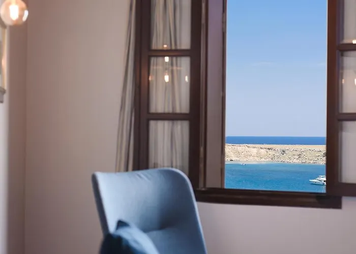 شقة فندقية Thea And