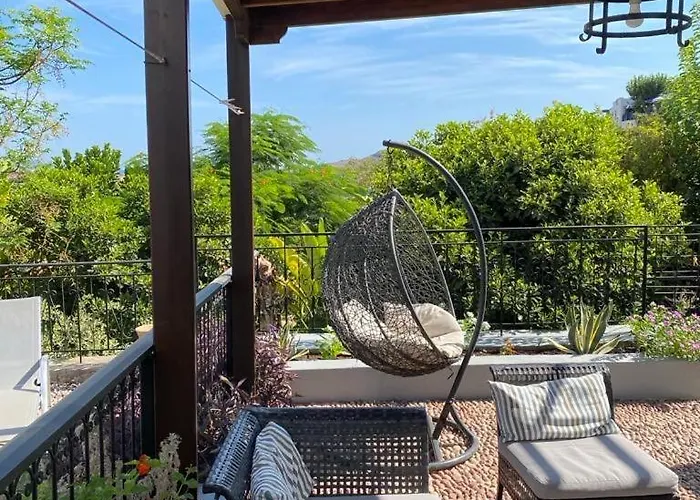 شقة فندقية Thea And