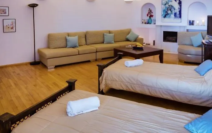 Thea And 4* Líndosz