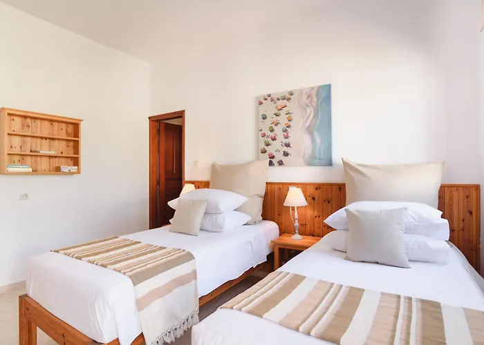 Thea And Apart Otel Líndos